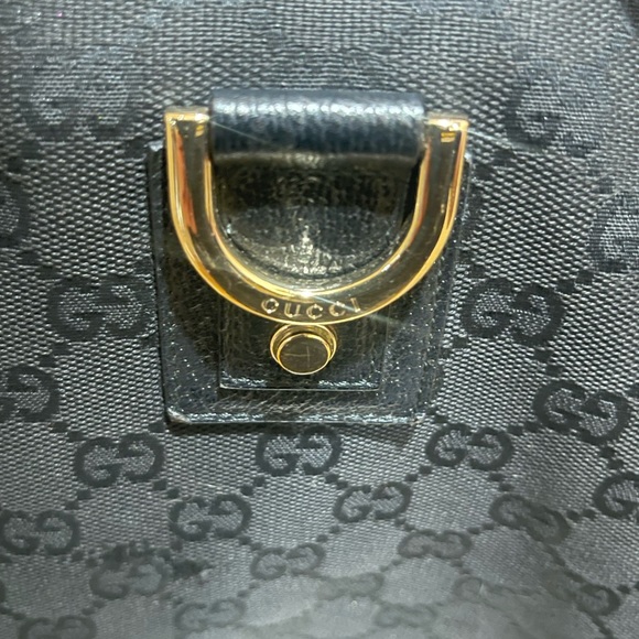 Gucci GG Canvas Abbey D-Ring in Black - Picture 10 of 11